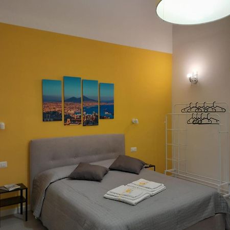 Monteoliveto 5 Bed & Breakfast Naples Exterior photo