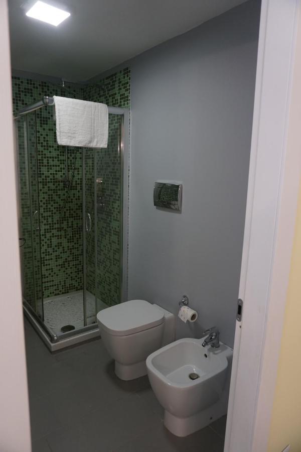 Monteoliveto 5 Bed & Breakfast Naples Exterior photo